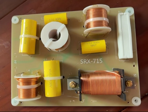 SRX 715